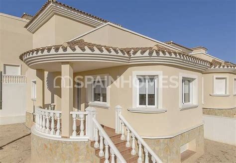 Detached Turnkey Villas in San Miguel de Salinas