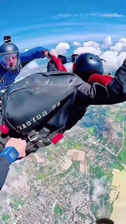 Skydiving Feelings On Top 😱😱😱 Shorts Skydiving Paragliding Youtube