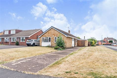 3 Bedroom Detached Bungalow For Sale In Chadsfield Road Rugeley Ws15 2ql