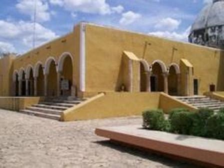 Casa De La Cultura De Hecelchak N Casas Y Centros Culturales M Xico