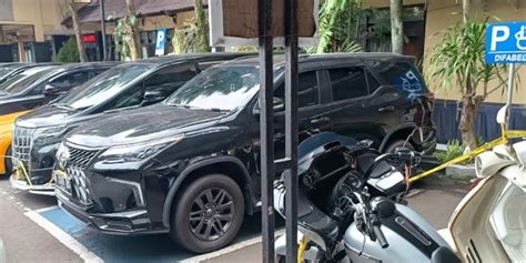 Satu Lagi Mobil Mewah Milik Wahyu Kenzo Penuhi Parkiran Polresta