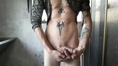 Hunk With Big Cock Puts On A Wet And Hard Show Gay Amateur Porn Feat