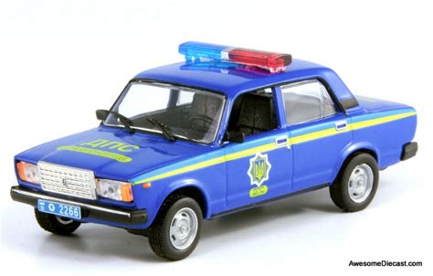 Deagostini 143 1990 Lada Vaz 2107 Ukraine Police Department