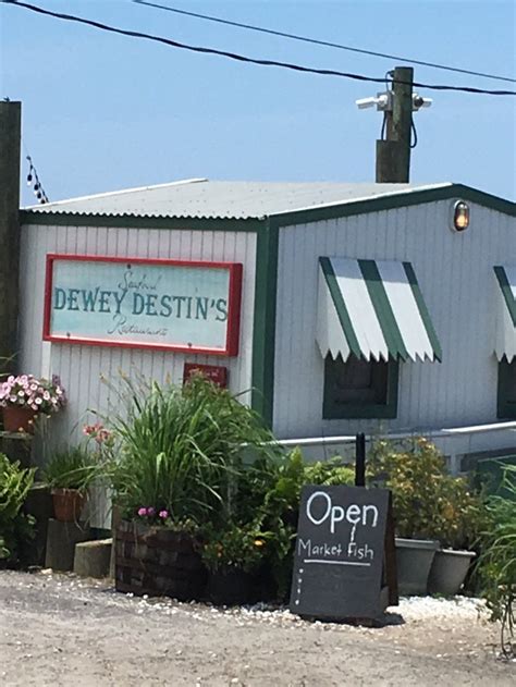 Dewey Destin's - Menu, Prices & Restaurant Reviews - TripAdvisor | Destin, Trip advisor ...