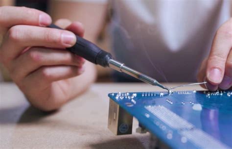 Aboutmaker multifunctional electric USB soldering iron - Geeky Gadgets