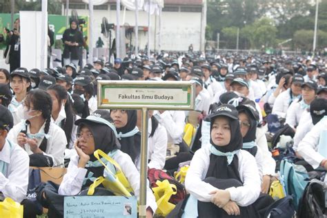 Hari Pertama Pada Kegiatan Pengenalan Kehidupan Kampus Mahasiswa Baru