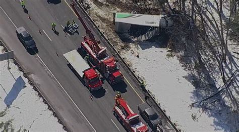 Traffic Snarled On I 495 In Hudson After Truck Crashes Off Highway And