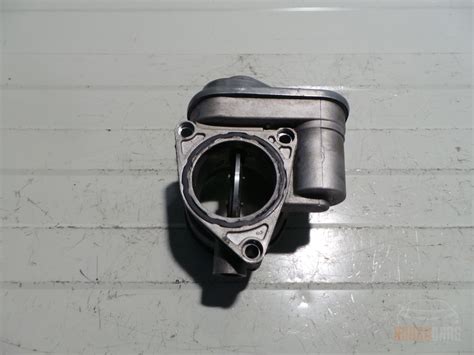 ДРОСЕЛ КЛАПА ФОЛКСВАГЕН ГОЛФ / VW GOLF / 2003-2009 / 038 128 063 G