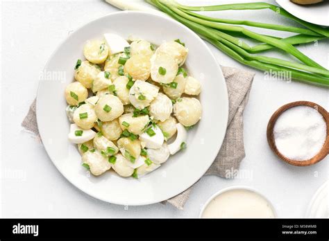 Lecker Kartoffelsalat Mit Eiern Und Gr Ne Zwiebeln Dressing Mit