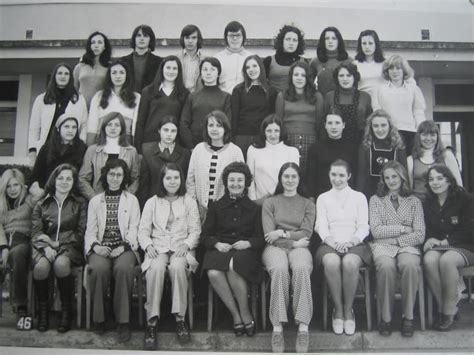 Photo De Classe Première A1 De 1972 Lycée Laure Gatet Copains Davant