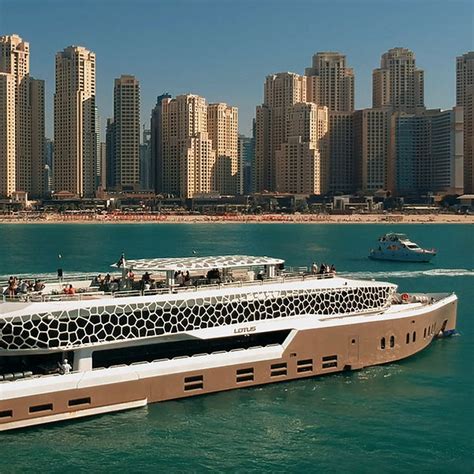 LOTUS MEGA YACHT DUBAI I CLUBBING DUBAI I DUBAI LUXURY YACHTS