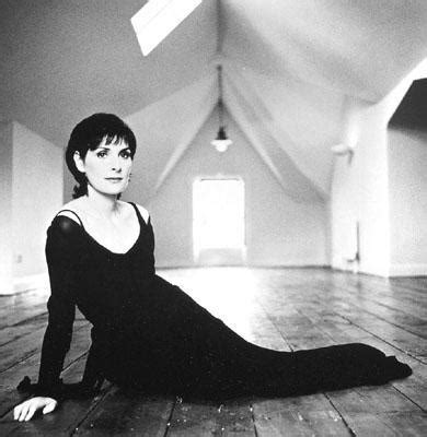Enya - Enya Photo (66076) - Fanpop