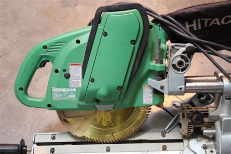 Hitachi C10fs Sliding Dual Compound Miter Saw Property Room