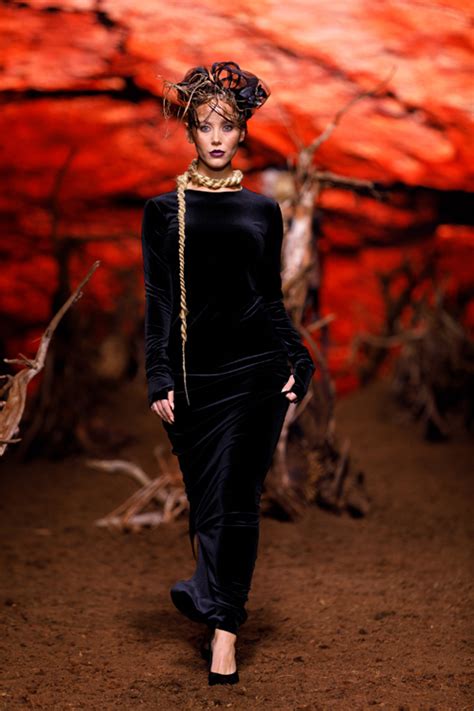 Amoralle Lingerie Show Riga Fashion Week SS Event Fashion Feet