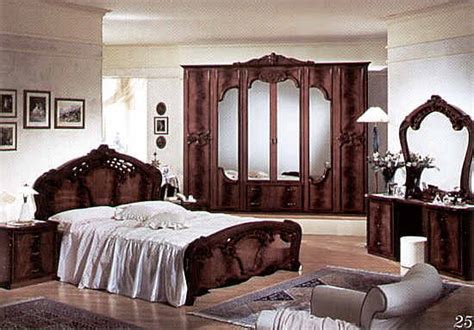 Italian Bedroom Furniture Needs to Tie Together With the Fabric ...