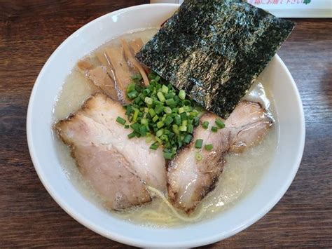 『sio豚骨』麺屋 三四郎のレビュー ラーメンデータベース