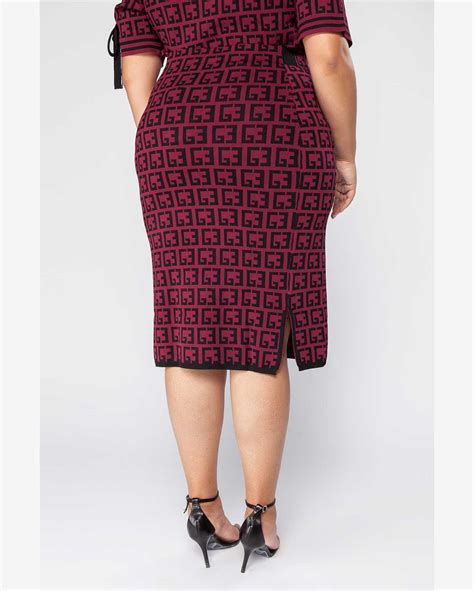 Riachuelo Saia Plus Size Midi Reta Jacquard Fendi Allmaria