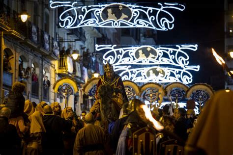 Alcoy se prepara para celebrar este viernes la Cabalgata de Reyes más