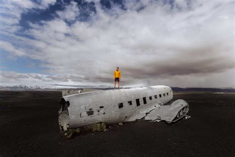 Iceland's Plane Wreck Hike: Solheimasandur Crash Site - Jared's Detours