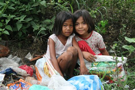 Asia Philippines The Slums In Angeles City Asia Phili Flickr