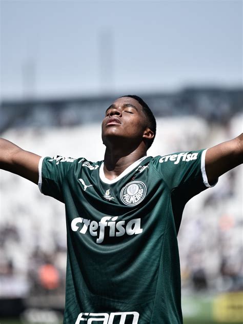 Endrick Brilha Palmeiras Vence Corinthians E Conquista O Brasileiro