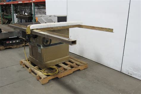 Powermatic Model 72a 75hp 14 Tilt Table Saw Wfence And Blade Guard 208