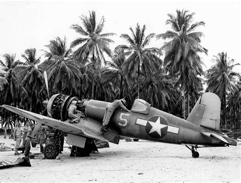 Asisbiz Vought F4U-1A Corsair VF-17 White 5 Tom TK Killefer 17656 ...