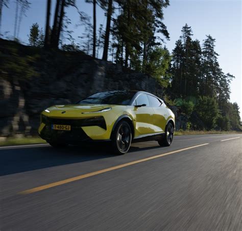 2025 Lotus Eletre: A Luxurious All-Electric Hyper-SUV with Racecar DNA ...