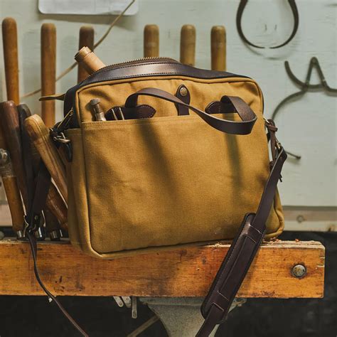 Filson Original Briefcase Tan Stilvolle Aktentasche Von Filson