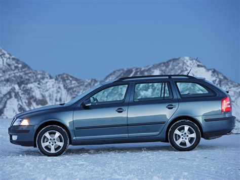 Car in pictures – car photo gallery » Skoda Octavia Combi 4×4 2005 Photo 09