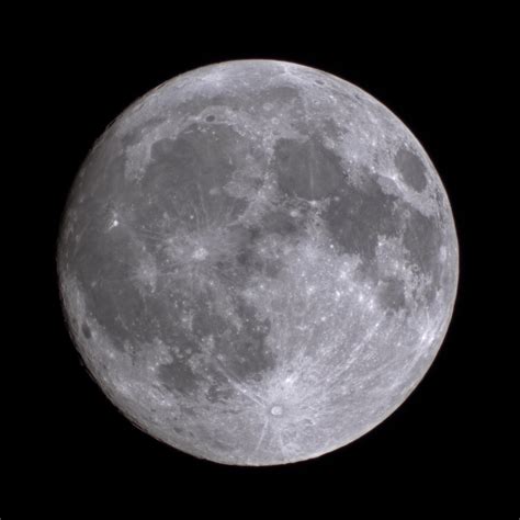 Ninety-eight percent Luna : r/moon
