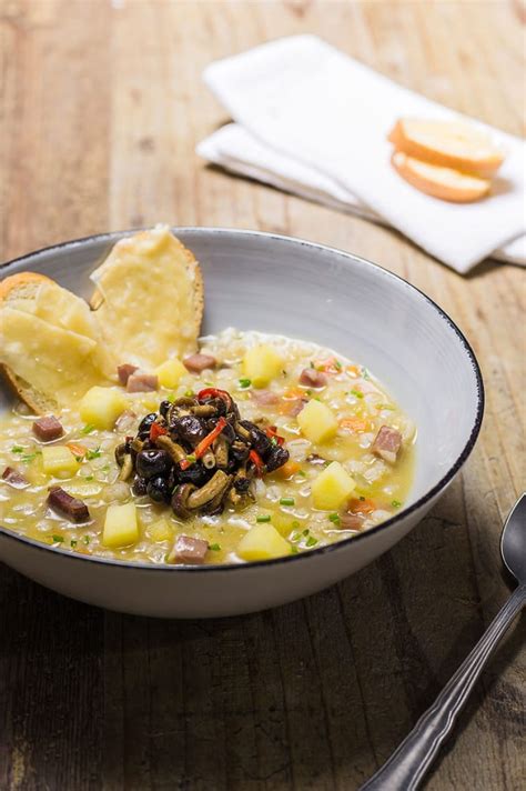 Zuppa Di Orzo Con Funghi E Mele La Ricetta Di Sonia Peronaci