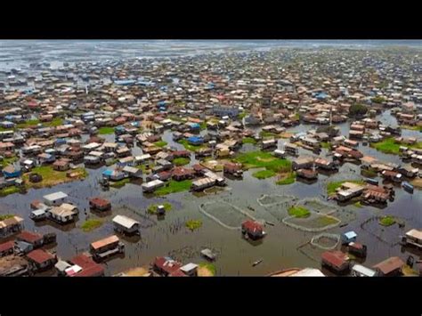 Es Imposible De Creer Pero La Gente Vive En Estas Casas Flotantes