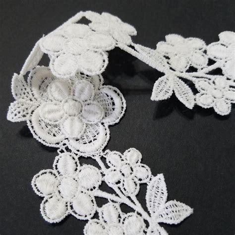 Vintage White Floral Venise Lace Trim By The Yard