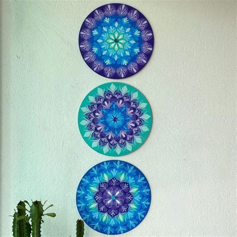 Mina Das Arte On Instagram Trio Mandalas Cm Mandalas Para A Alma