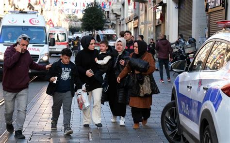 Au Moins Six Morts Dans Un Attentat Attribu Une Femme Au C Ur D