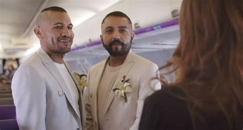 D A Del Orgullo Gay Boda En Vuelo De Wingo