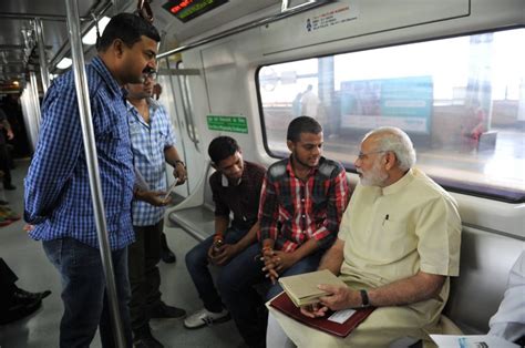 Narendra Modi Travels In Delhi Metro Photosimagesgallery 29404