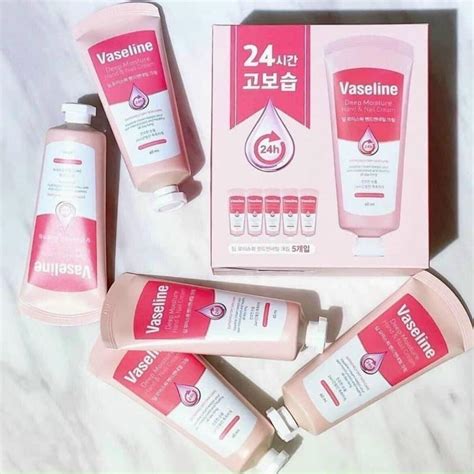 Kem dưỡng da tay móng Vaseline 24h Deep Moisture Hand Nail Cream