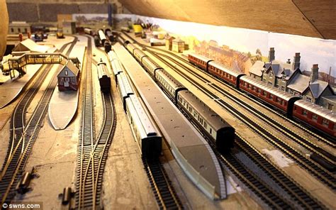 Free Building model train sets | diy Rail road