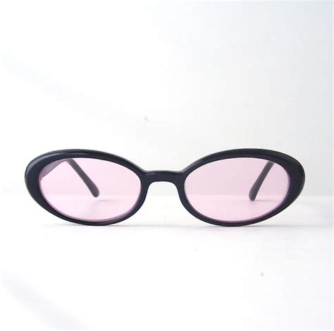 Vintage Sunglasses Rose Colored Lenses Pink Black Frames Sun