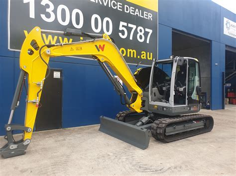 EZ80 Tracked Excavator Zero Tail Swing Incl Easy Lock Hitch