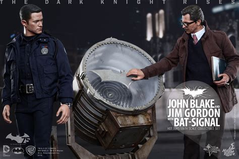 Hot Toys Unveils The Dark Knight Rises: 1/6th scale John Blake and Jim ...