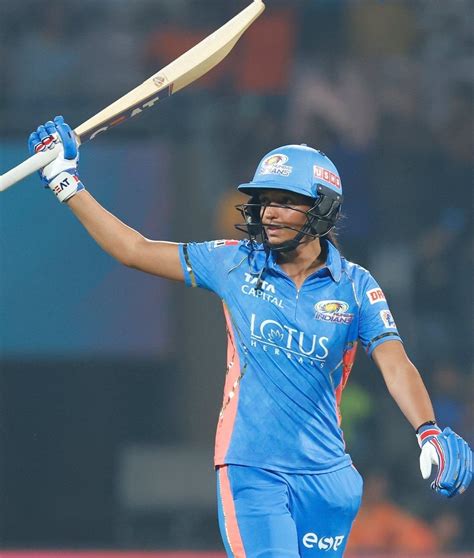 Wpl Harmanpreet S Powers Mumbai Indians To Against