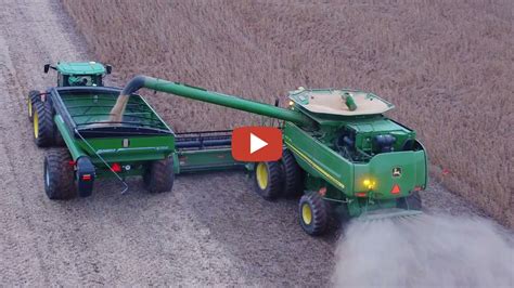 John Deere Sts Harvesting Soybeans Windcrest Farm Ltd Soybean