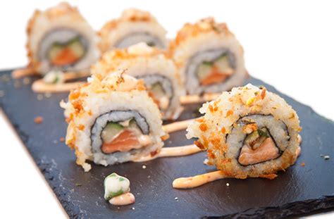 Crunchy Spicy Salmon Roll