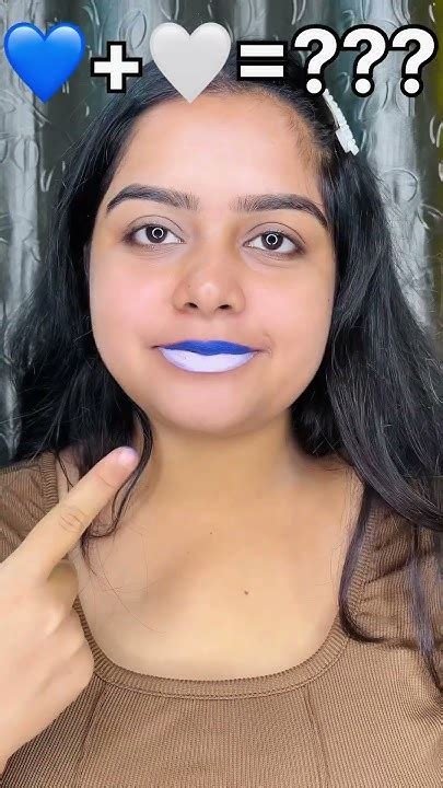 Crazy Lipstick Hack 💙🤍😱😱shortsviral Youtubeshorts Makeup