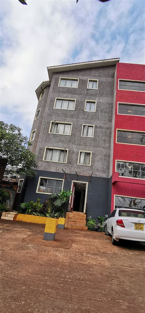 RAHA SUITES - Prices & Hostel Reviews (Nairobi, Kenya)