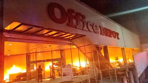 Se Registró Incendio En Negocio De La Alcaldía Álvaro Obregón Infobae