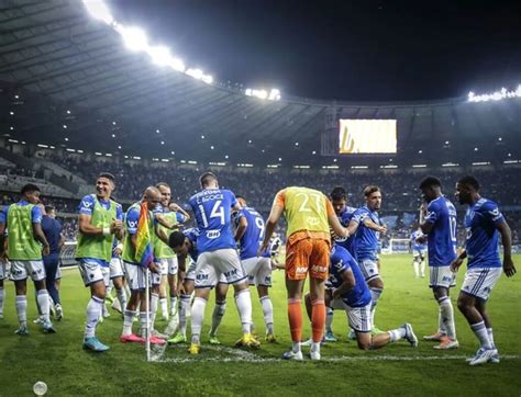 Quem é O Atual Camisa 10 Do Cruzeiro